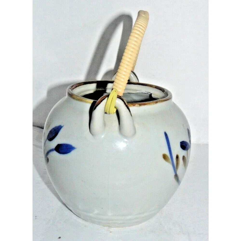 Vintage Japanese Porcelain Lotus Tea Set Teapot Lid 4 Cups Blue White Floral